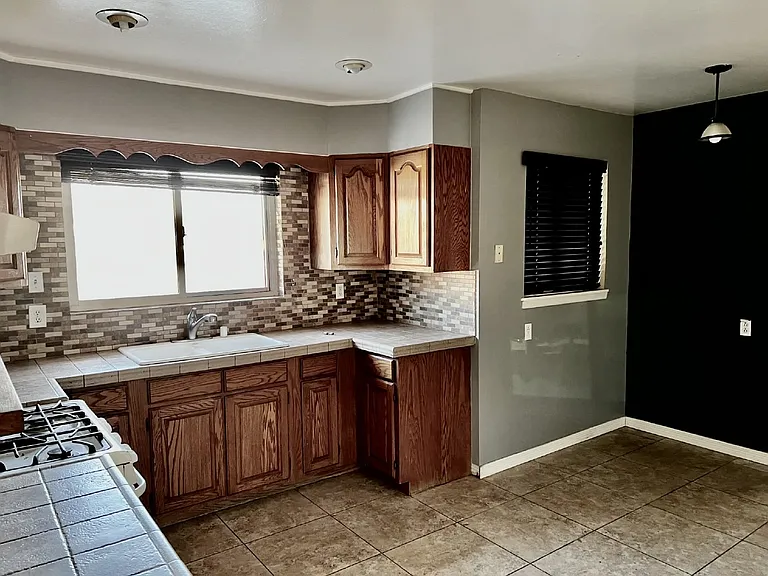 112 De Leon Dr — Photo 10