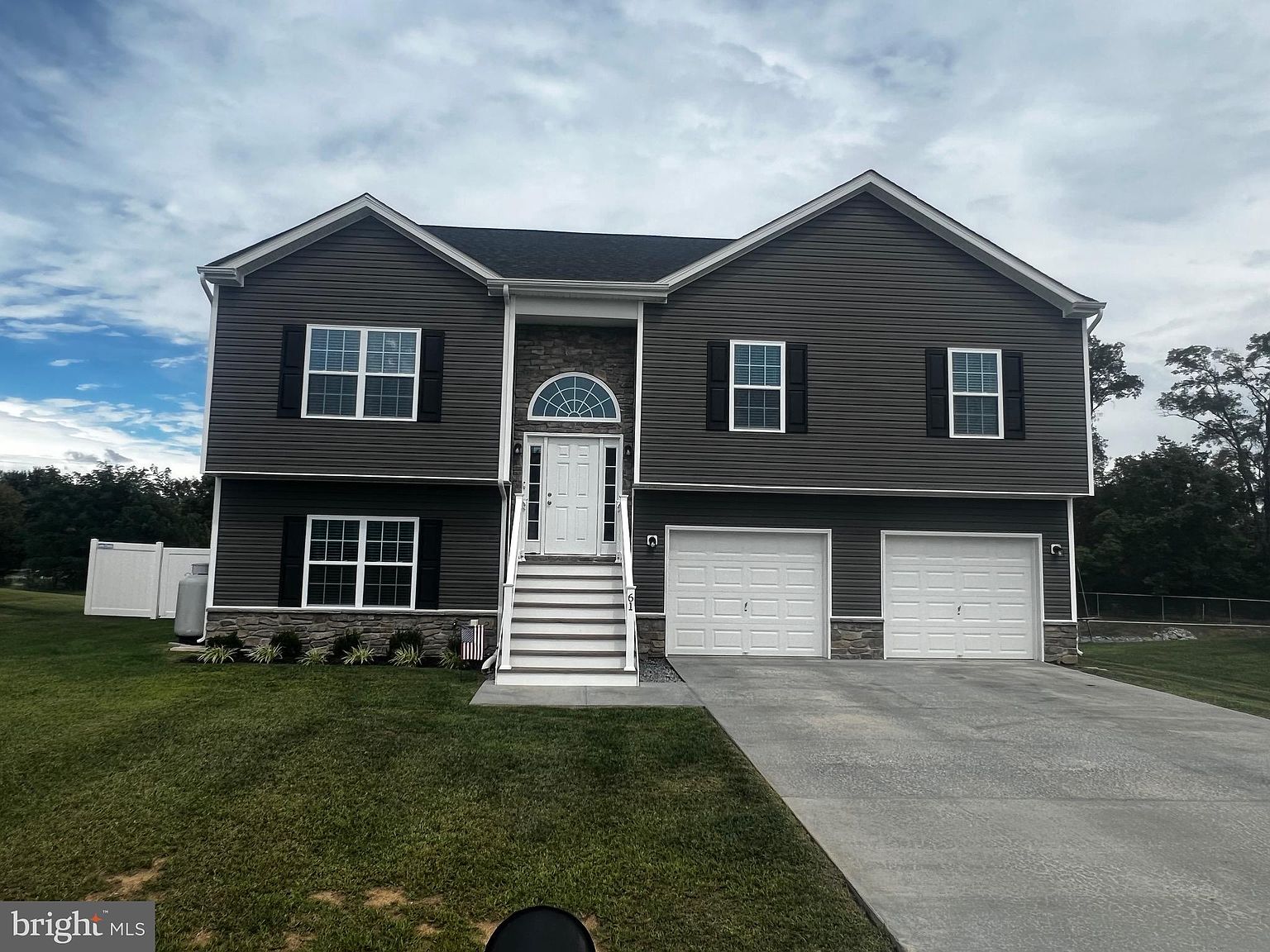 61 Invasion Ct, Bunker Hill, WV 25413 Zillow