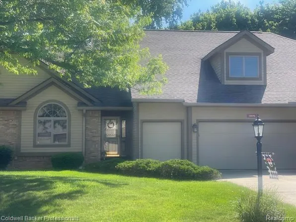 13096 Village Ct, Clio, MI 48420