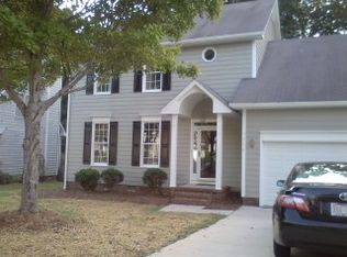 5274 Beechmont Dr, Greensboro, NC 27410