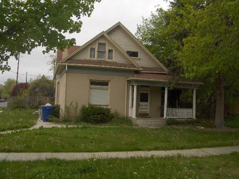1st image of 2332 S Windsor St APT 3