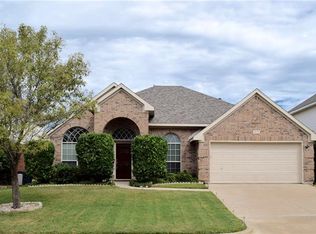 4616 Ocean Dr, Fort Worth, TX 76123