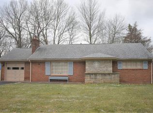 2512 Wigwam Rd, Aliquippa, PA 15001