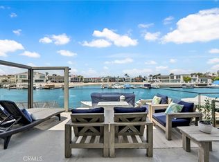 16397 Wimbledon Ln, Huntington Beach, CA 92649