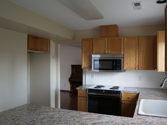 5th image of 2361 Hummingbird Ln