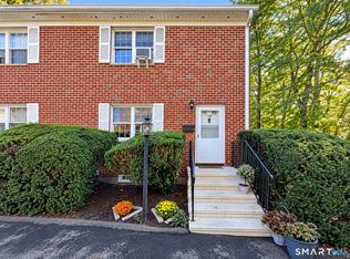 240 Wardwell St APT 19, Stamford, CT 06902