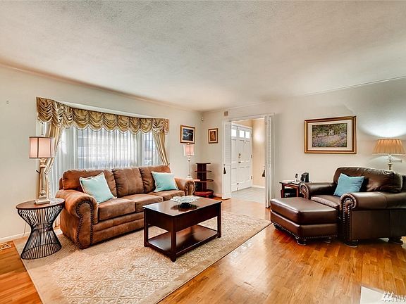 4th image of 4827 Glenhaven Dr