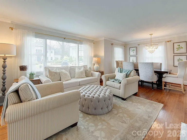 3221 Sunset Dr — Photo 8
