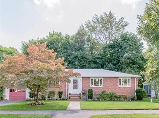 18 Nardone Rd, Newton, MA 02459
