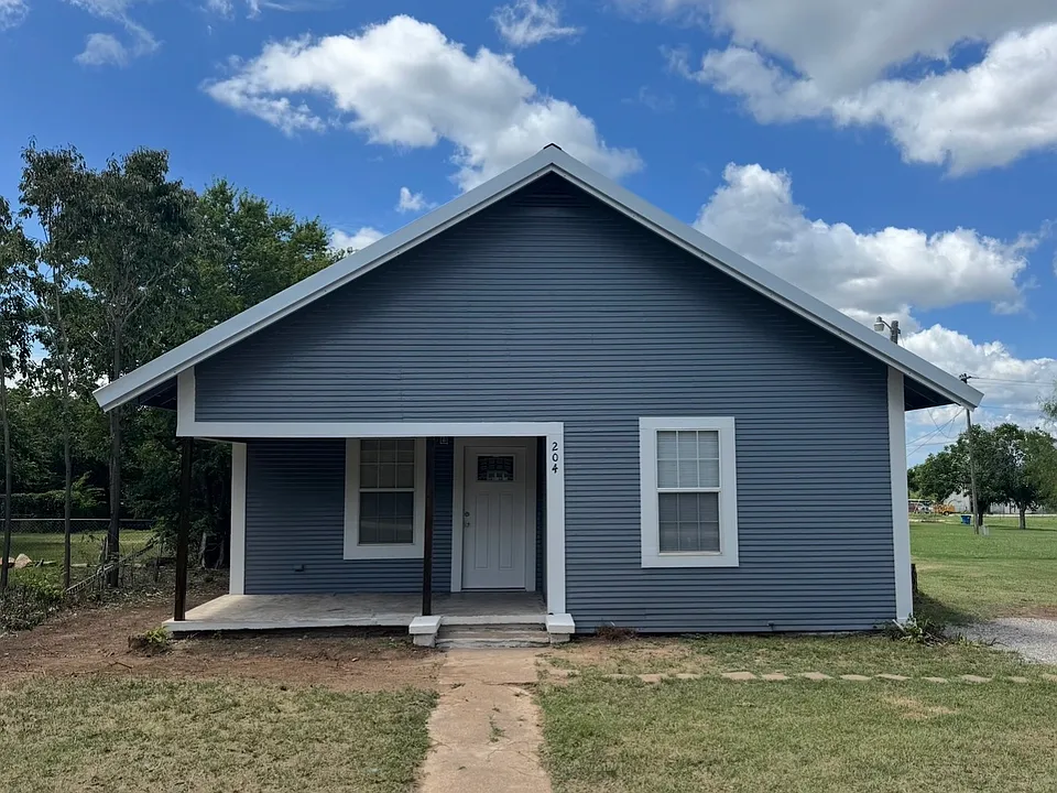 204 W 19th St