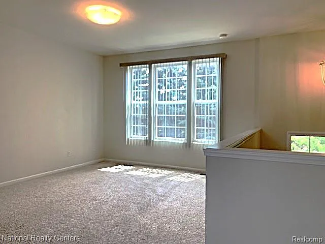 3 bed, 2.5 bath, 1500 sqft, $2,450 — Photo 3