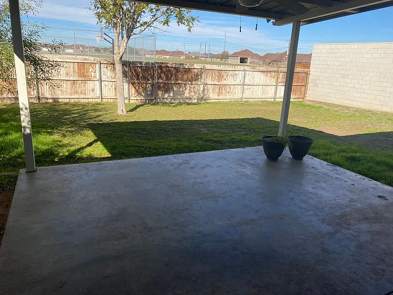 6911 Stonegate Dr — Photo 17