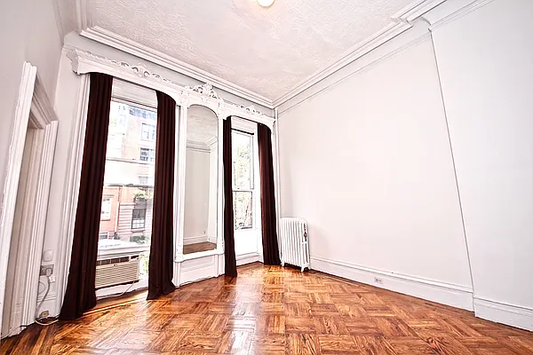 Rented by Bien Realty Ltd | media 30