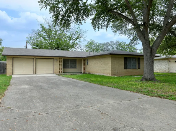 214 OAKLANE DR, Universal City, TX 78148