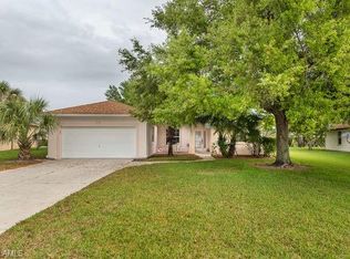 991 Murcott Dr, Naples, FL 34120