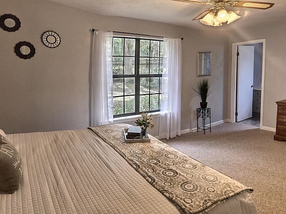 3rd image of 2897 N Settlers Blvd