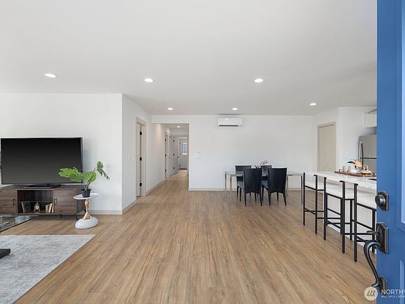 5th image of 1249 SW 151st Street