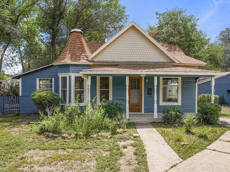 1105 E Boulder St — Photo 1