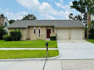 15474 Peermont St, Houston, TX 77062