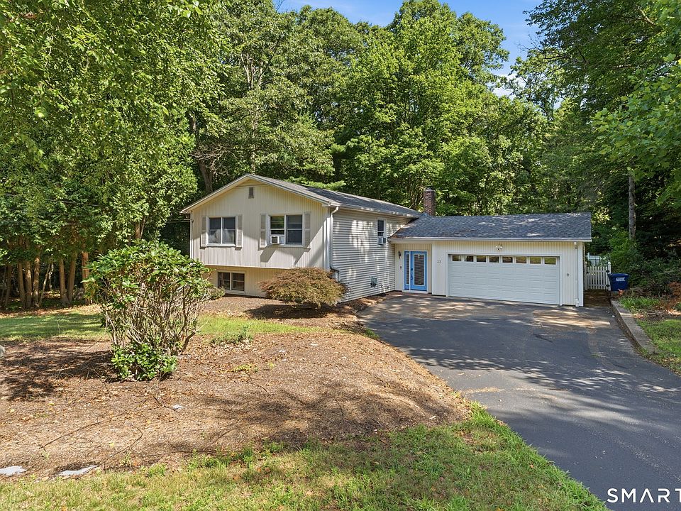 1st image of 22 Devonshire Drive