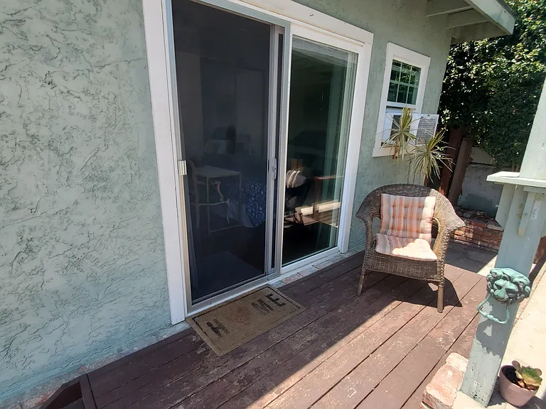 7504 Baltic St — Photo 4