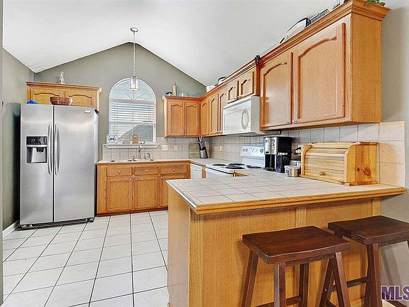 5th image of 35953 Sarasota Ave