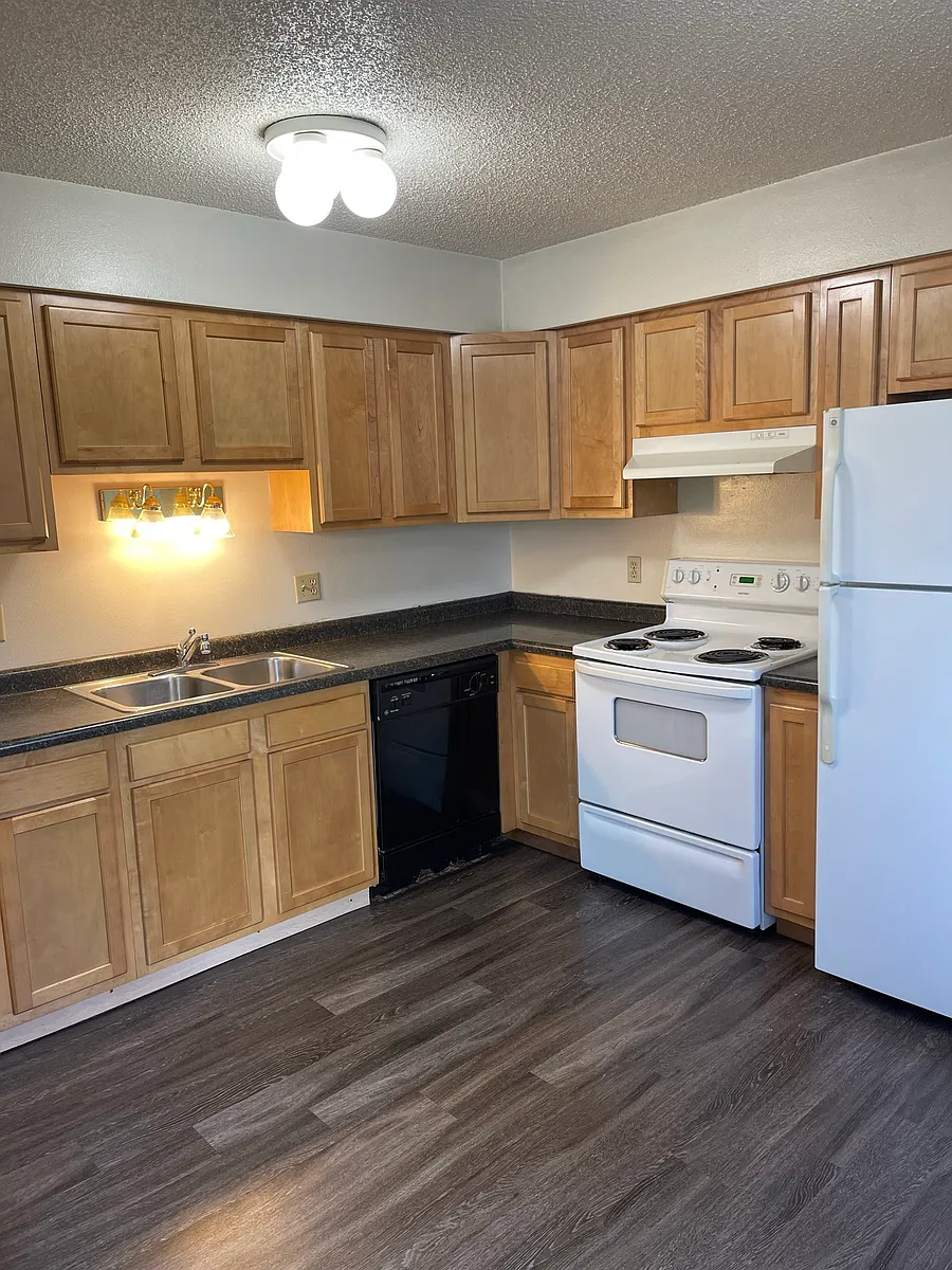 Building Photo - 439 S Johnson St #2S
