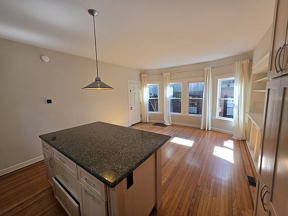 4th image of 2906 Hillegass Ave #A