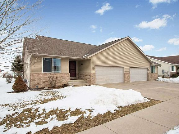 2nd image of 510 E Goldfinch Dr