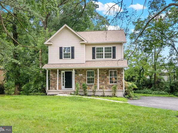 2615 Proctor Ln, Parkville, MD 21234