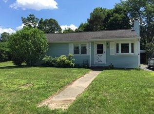 35 Fairlawn Ave, Oxford, MA 01540