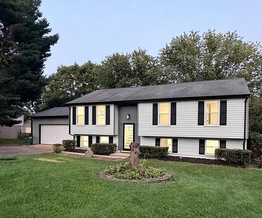 1st image of 709 Paul Dr