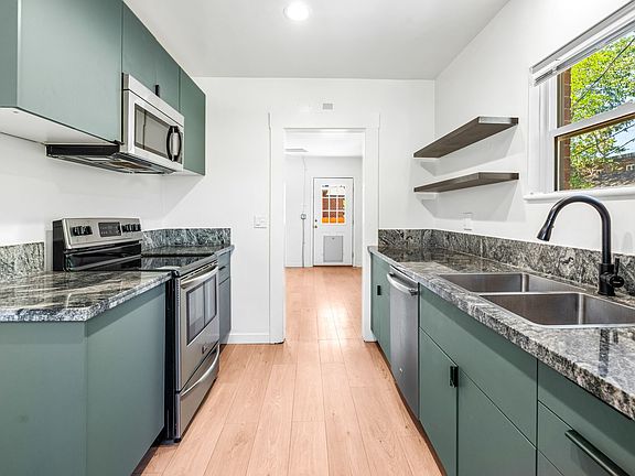 5th image of 527 Mill St