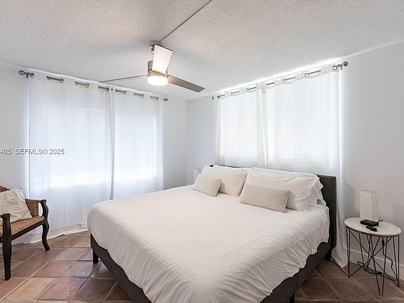3rd image of 1732 Meridian Ave #5