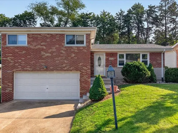 1143 Mary Candace Ln, Saint Louis, MO 63125