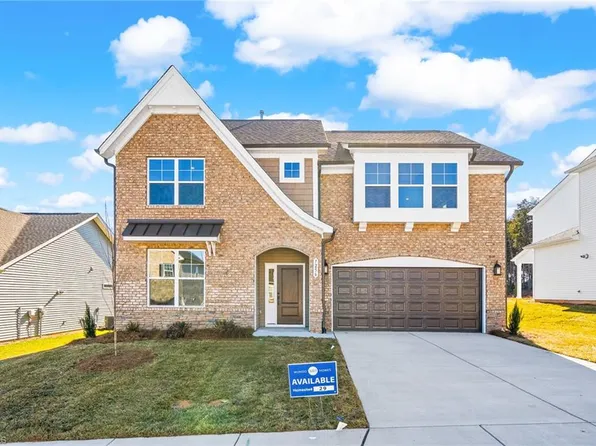 7256 Huntgate Dr, Kernersville, NC 27284