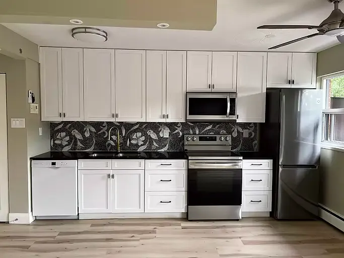 50 Hilda Ave #1A photo 1