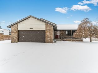 10178 Walsh St, Saint John, IN 46373
