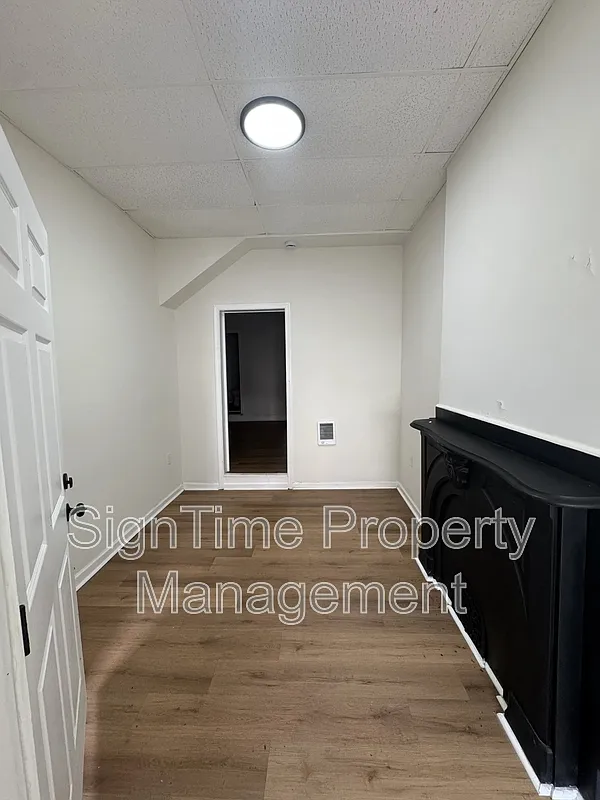 1 bed, 1.0 bath, 700 sqft, $1,095 — Photo 4