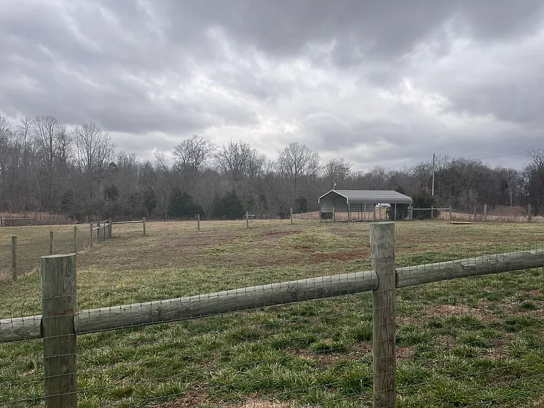 769 Hardy Rd — Photo 6