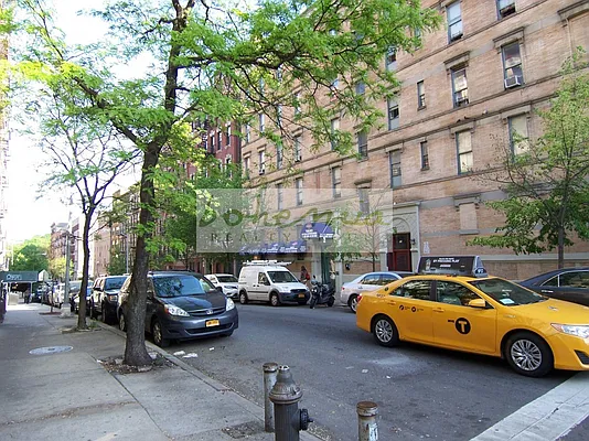 Rented by Bohemia Realty Group | media 22