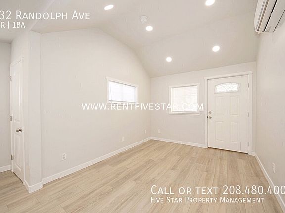 4th image of 332 Randolph Ave
