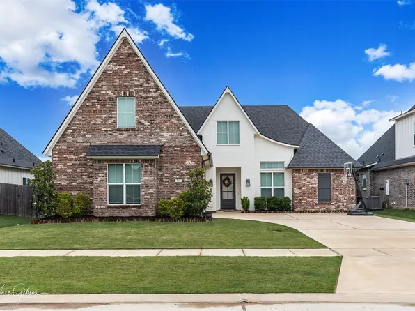 710 Julesburg Ln, Benton, LA 71006