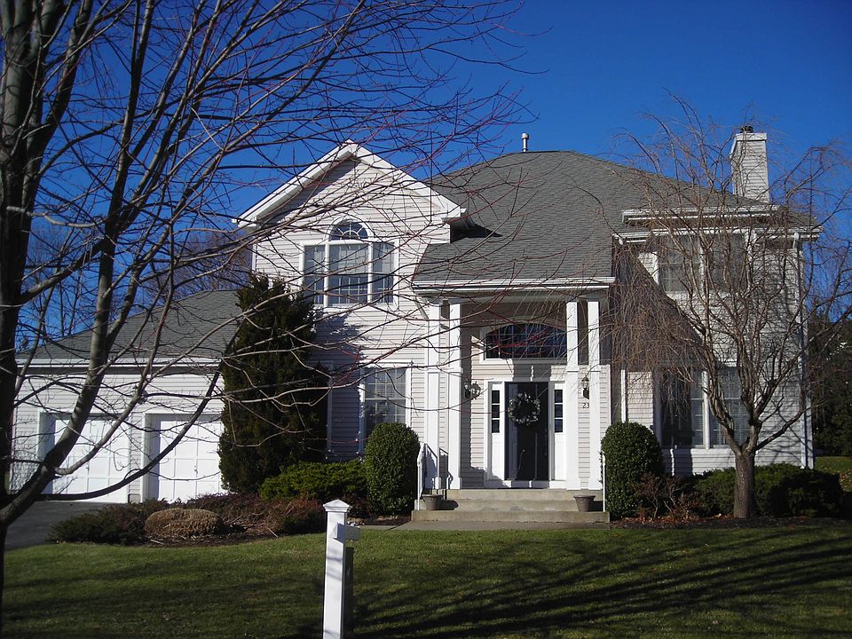 1st image of 23 Chambers Dr