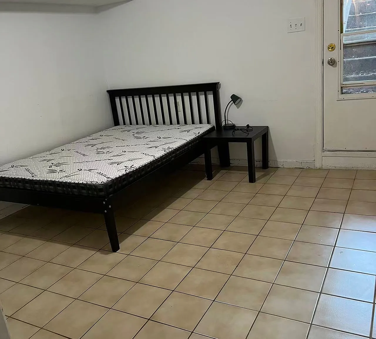 2 bed, $1,800 — Photo 2