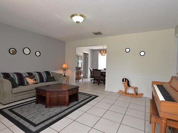 3rd image of 2701 Balkan St