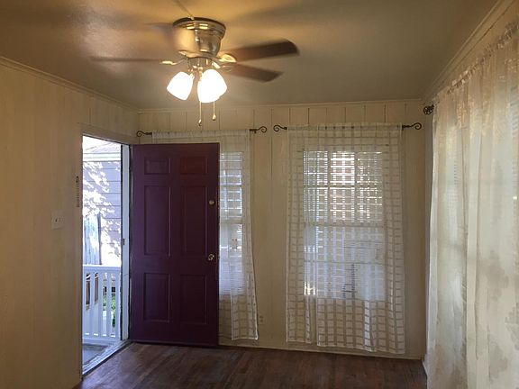 4th image of 3925 Alamo Ave