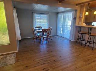 591 Little Deer Ln, Redding, CA 96003