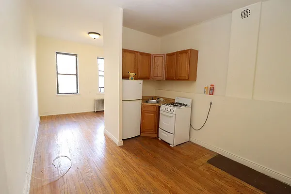 Rented by Corcoran | media 7