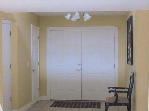 2nd image of 3505 Escarpa Dr NW
